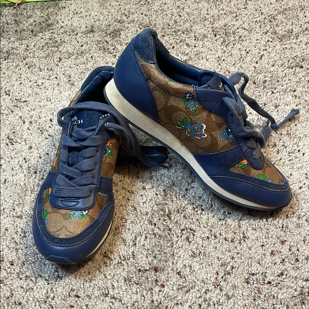 Coach‎ Rebecca Floral Blue Woman’s Sneakers Size 5